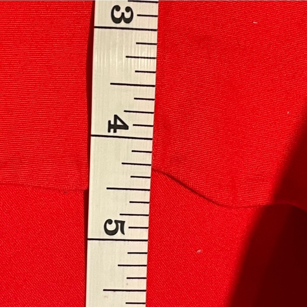 Anne Klein Women’s Size 4 4.5” Vibrant Red Preppy Coquette Shorts Scalloped Hem - Picture 12 of 12
